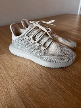adidas Tubular Shadow Knit